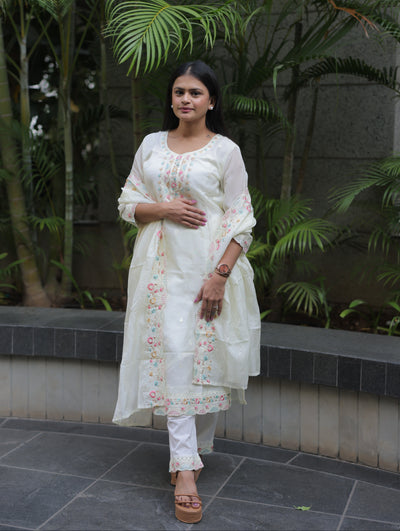Noor Embroidered Kurta Set With Dupatta