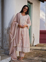 Saira Pink Lucknowi Embroidered Kurta Set With Dupatta