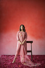 Gulaabi Resham Embroidered Silk Blend Kurta Set with Dupatta