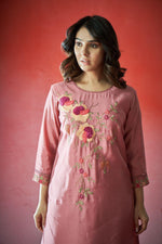 Gulaabi Resham Embroidered Silk Blend Kurta Set with Dupatta