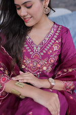 Jenab Purple Silk Blend Kurta Set with Dupatta