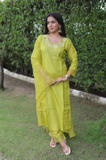 Mogra Green Silk Blend Kurta Set with Dupatta