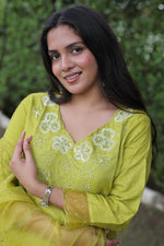 Mogra Green Silk Blend Kurta Set with Dupatta