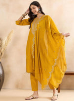 Yellow Yoke Design Silk Blend Kurta Set with Dupatta